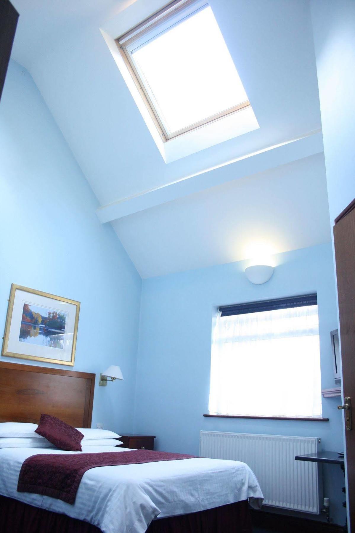 Kings Paget Hotel West Drayton  Buitenkant foto